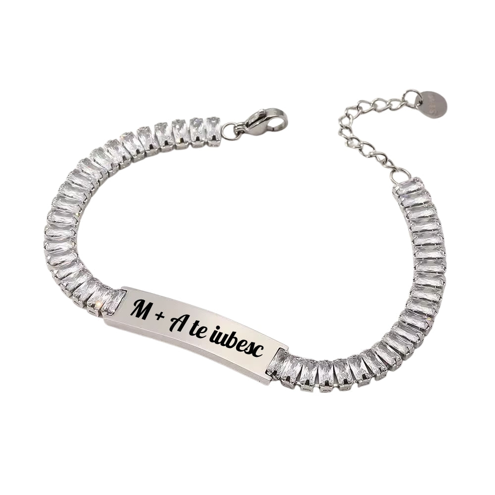 Brățară Glam Tennis cu Cristale Cubic Zirconia și Plăcuță Personalizabilă