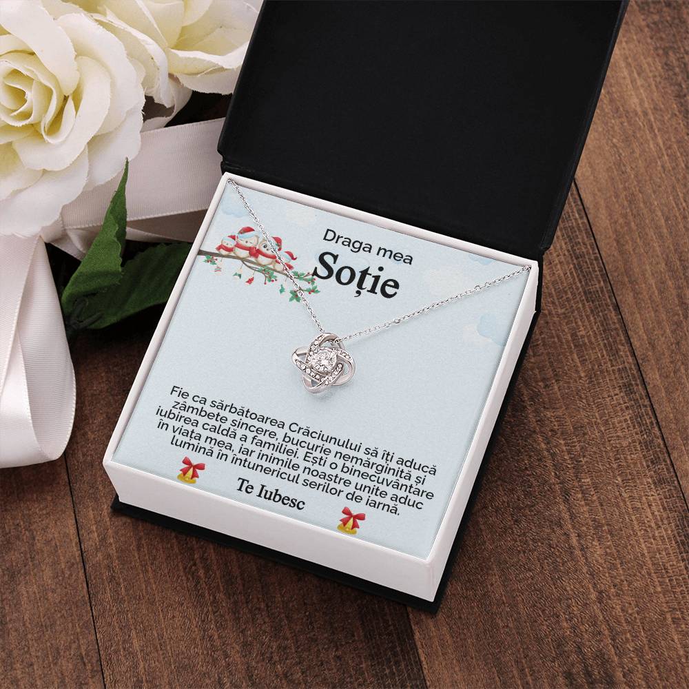 Pentru Draga Mea Sotie. Colier Love Knot