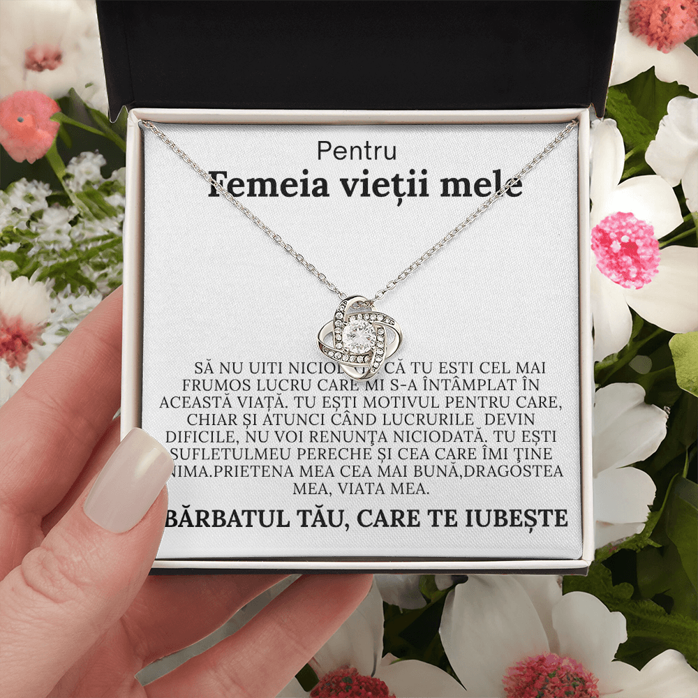 Draga Mea Sotie – Colier Love Knot